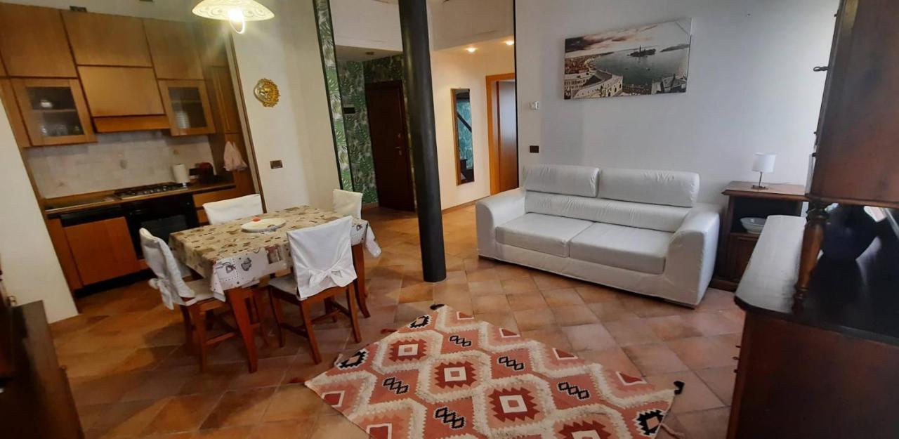 Sarika House Apartment Mestre Ngoại thất bức ảnh
